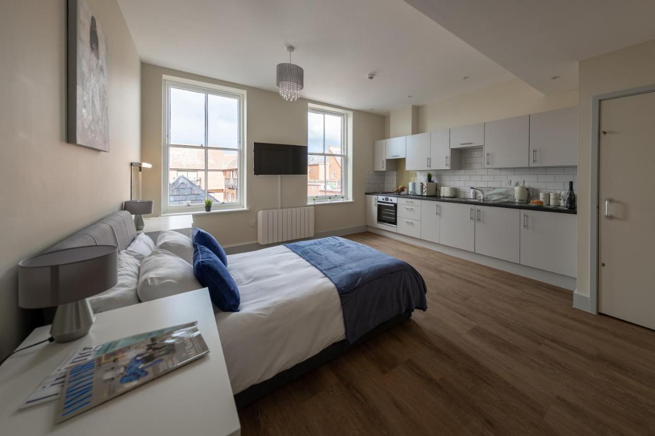 Hereford City Centre - Apartment 7, Isabella House - Modern Apartment In The Heart Of The City - Sleeps 2 Guests - Hosted By Rentmyhouse Экстерьер фото