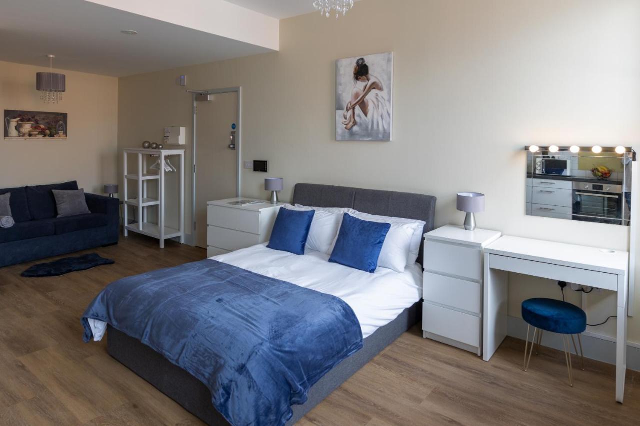 Hereford City Centre - Apartment 7, Isabella House - Modern Apartment In The Heart Of The City - Sleeps 2 Guests - Hosted By Rentmyhouse Экстерьер фото